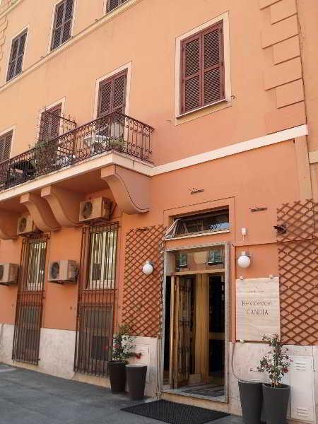 Lejlighedshotel Candia 3*